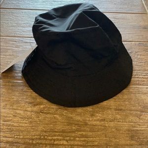 Zara Accessories - ✨BRAND NEW✨ Zara Black Bucket Hat Zara Accessories - ✨BRAND NEW✨ Zara Black Bucket Hat